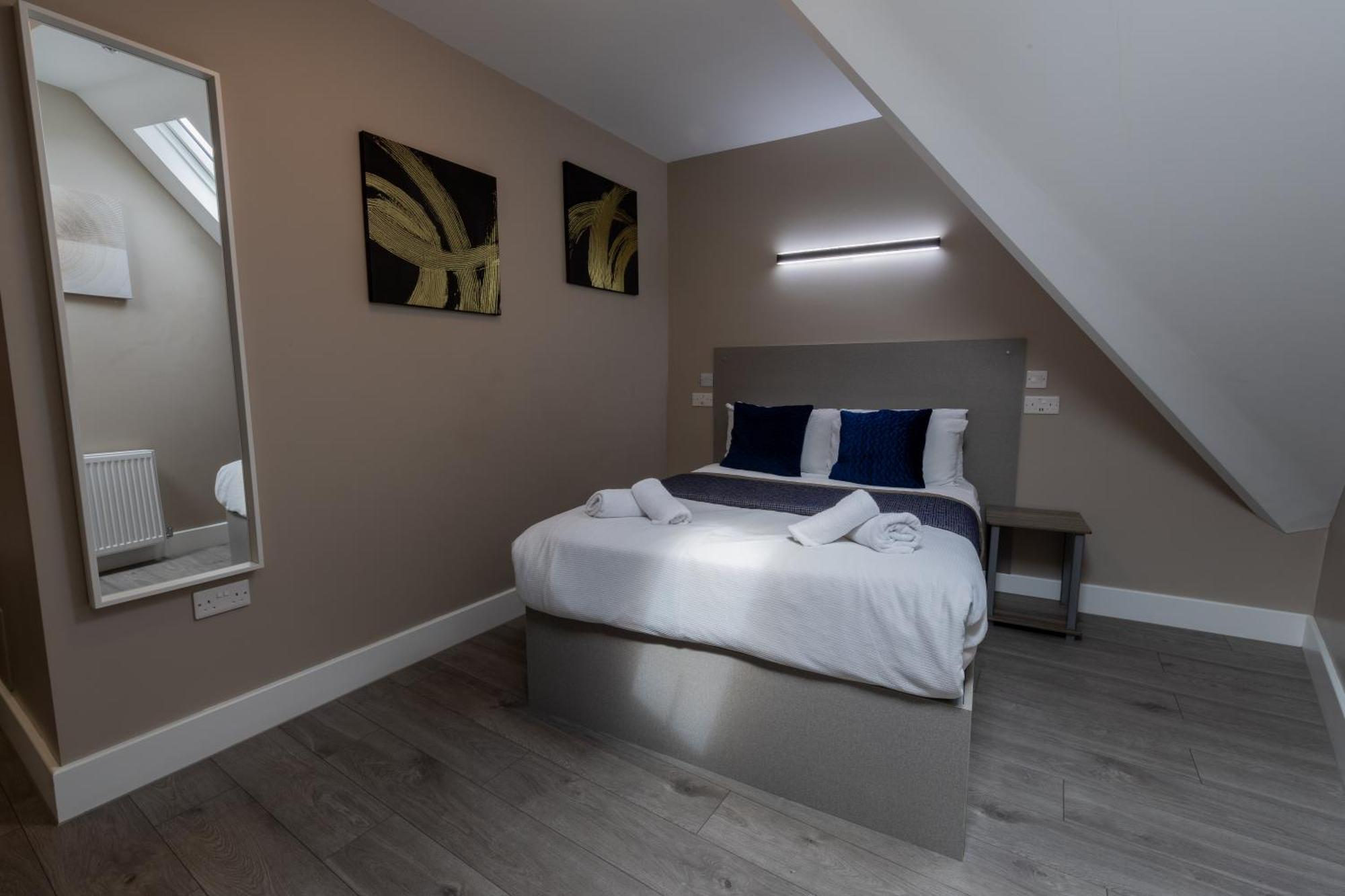 Paragraph Palmers Green Exterior photo